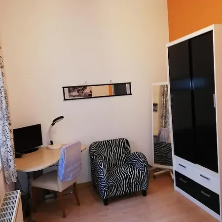Bed & Breakfast Acasa 2*