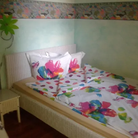 Acasa Bed & Breakfast Frankfurt am Main