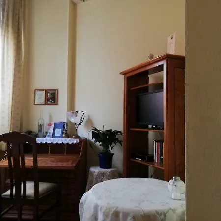 Acasa Frankfurt nad Mohanem