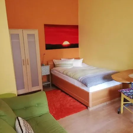 فندق مبيت وإفطار Acasa 2*