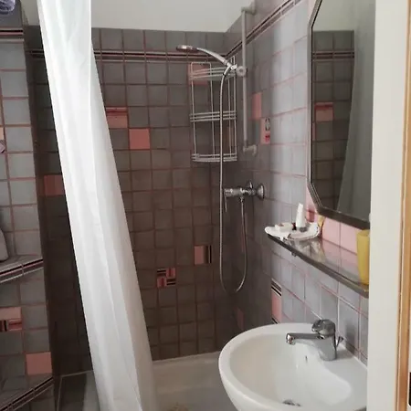 فندق مبيت وإفطار Acasa